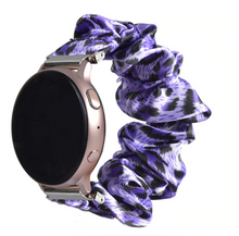 Load image into Gallery viewer, Violet Tiger Samsung &amp; Garmin Scrunchie Band
