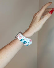 Load image into Gallery viewer, Flaming Flamingo Apple Watch Scrunchie Band
