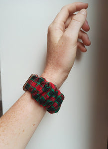 Mistletoe Fitbit Versa 2 Scrunchie Band