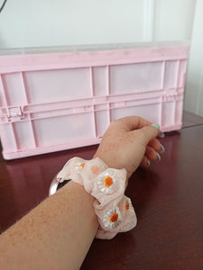 Peach Daisy Apple Watch Scrunchie Band